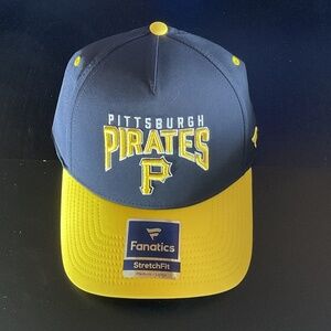 Pittsburgh Pirates Stretch Fit Hat